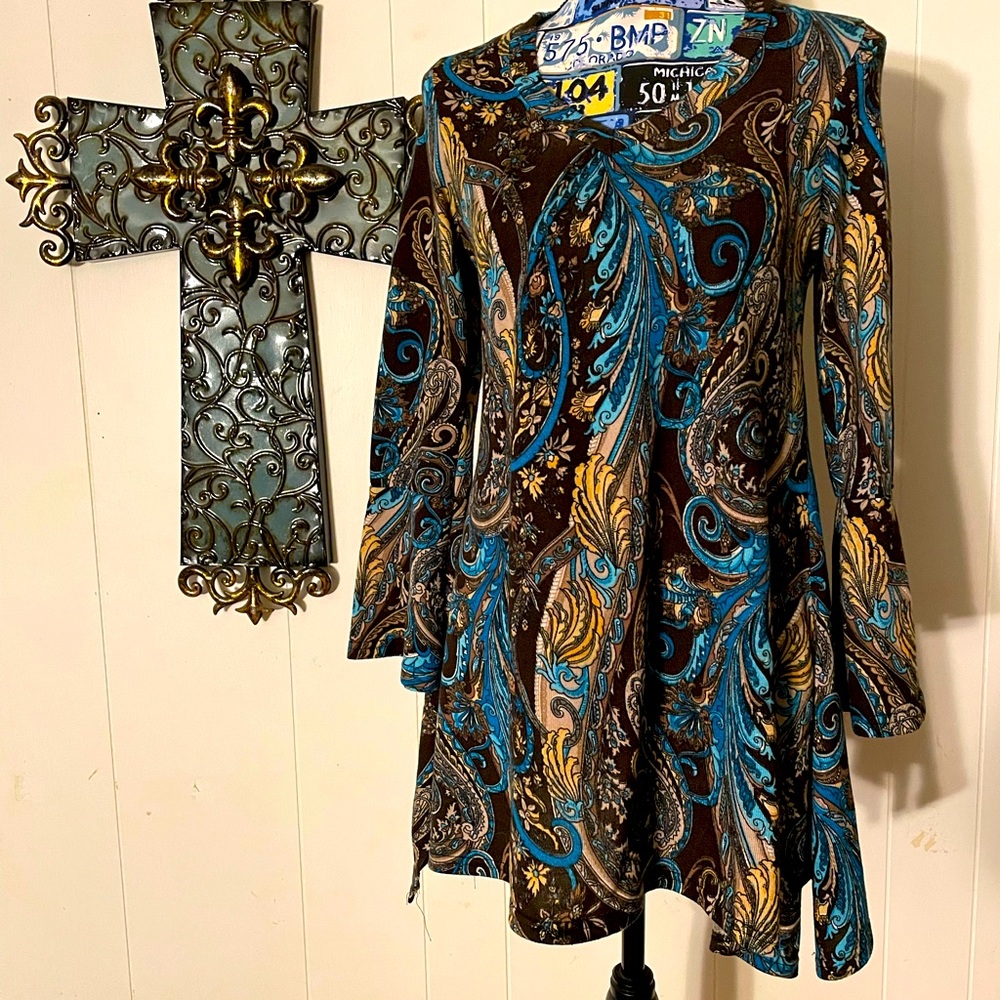 Paisley top